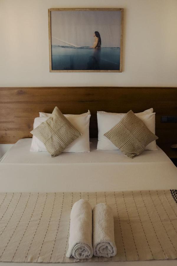 Hotel New- Gitano Surf Beachfront Ahangama Extérieur photo